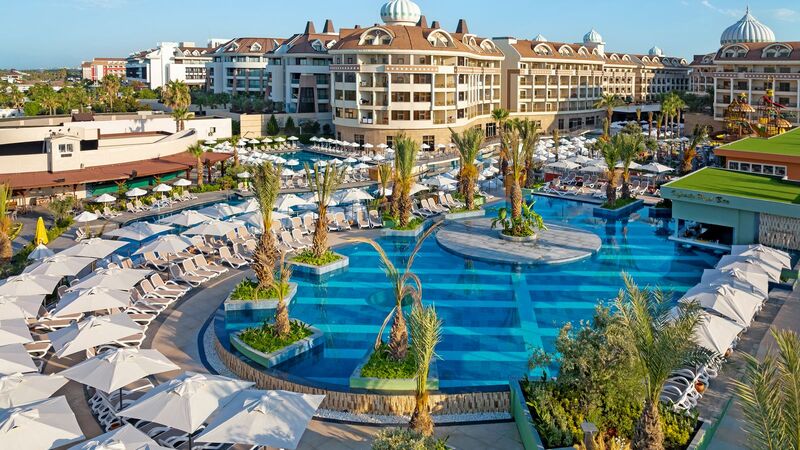 Kirman Belazur Resort & Spa